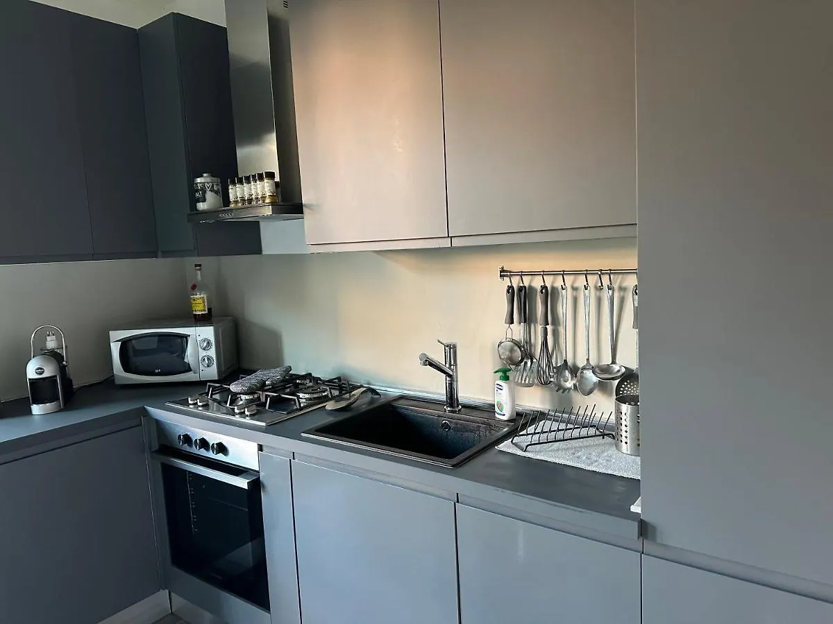 Miky'S Home Leggiuno Апартаменты